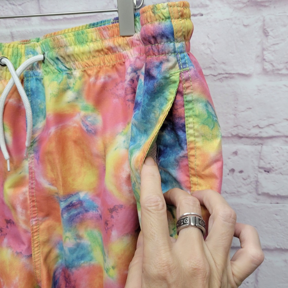 Trunks Surf & Swim Co Tie Dye Swim Shorts Mens XXL Drawstring Mesh Lined Beach - Picture 2 of 8